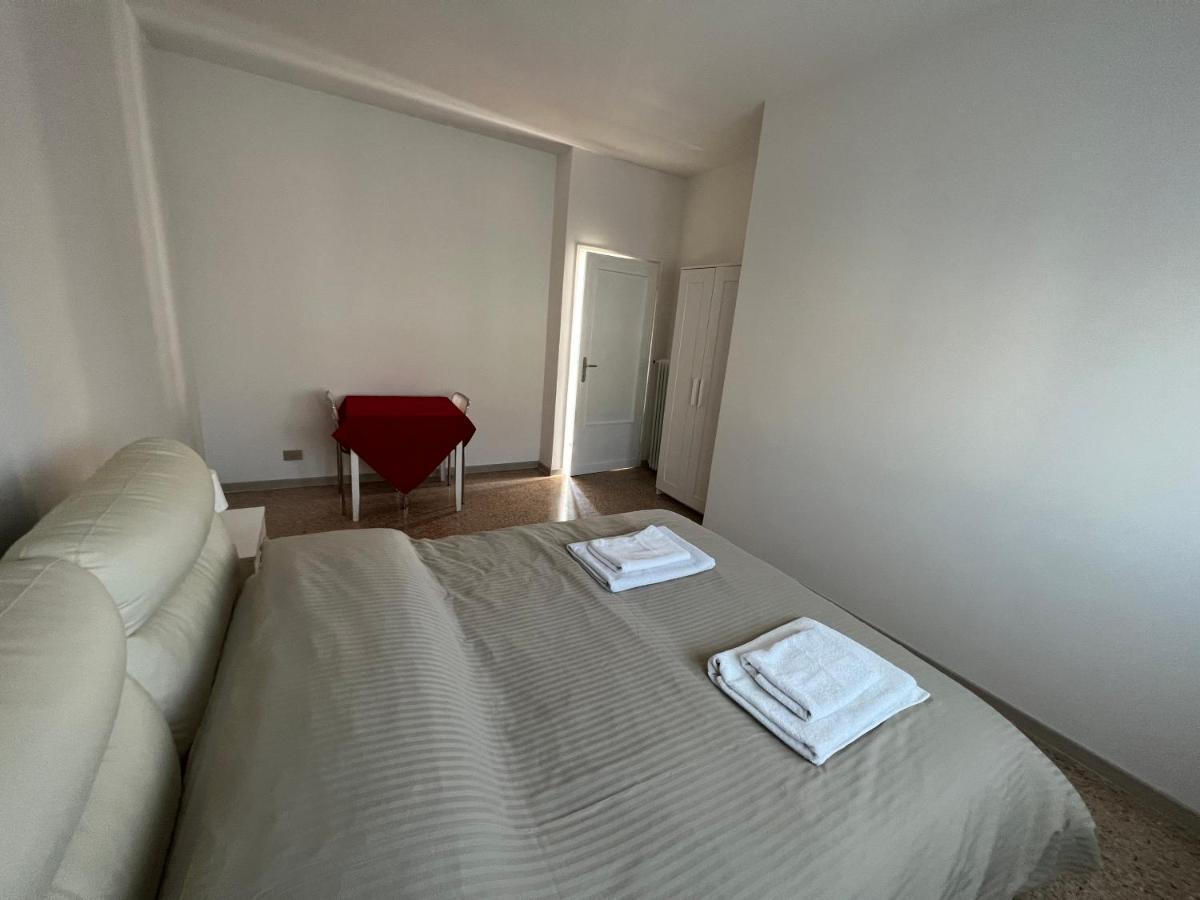 Casa Roma Rooms& Apartmens بادوفا المظهر الخارجي الصورة