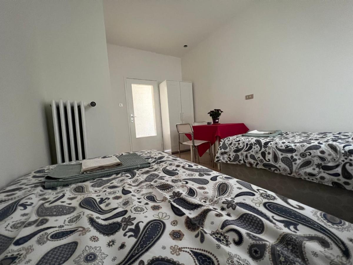 Casa Roma Rooms& Apartmens بادوفا المظهر الخارجي الصورة